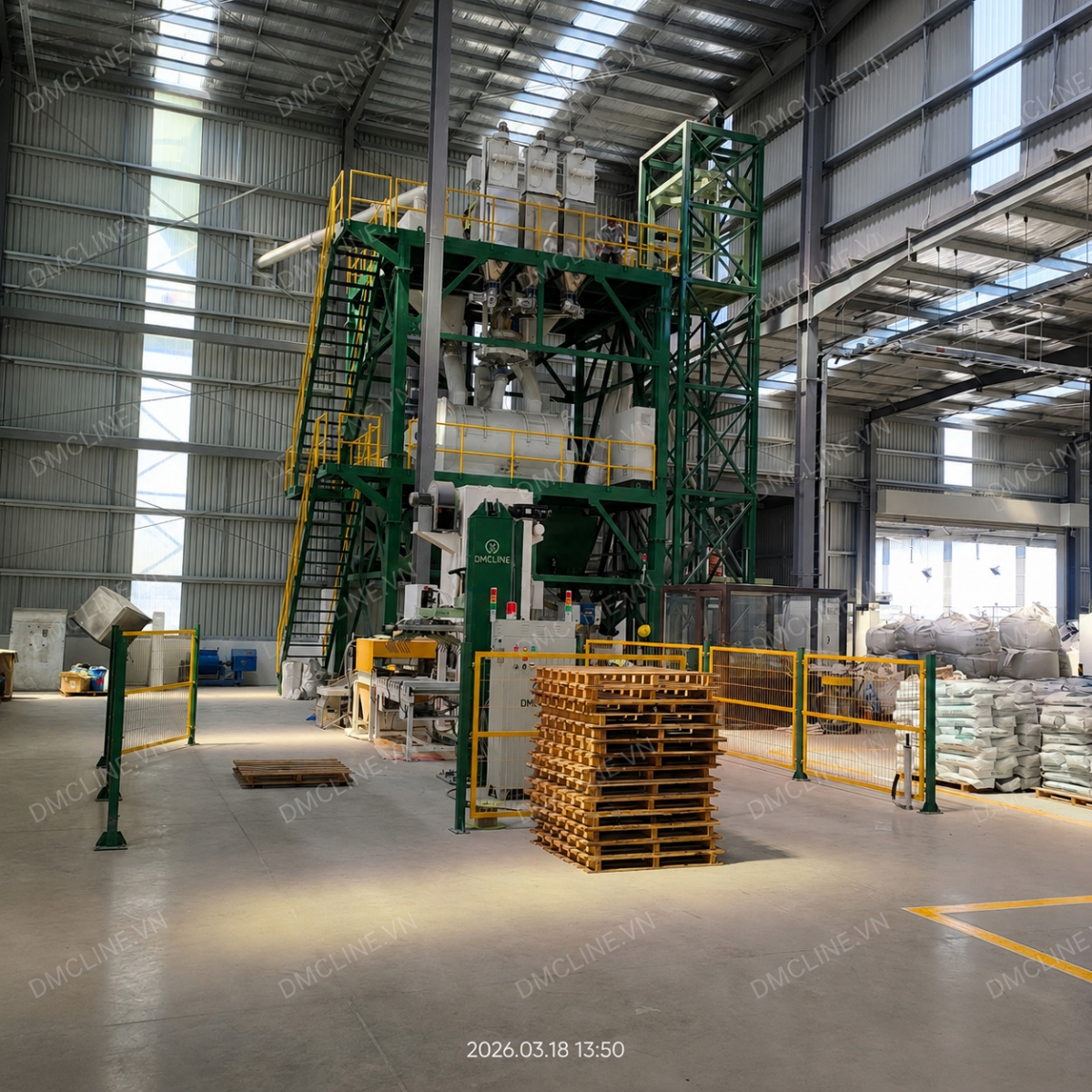 Dây chuyền sản xuất keo dán gạch 15 tấn/giờ