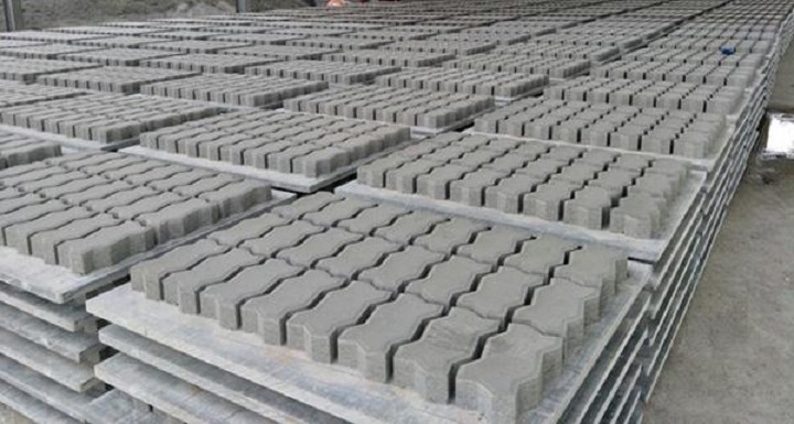 Khay gạch thành phẩm dây chuyền sản xuất gạch không nung DmCline D4.2